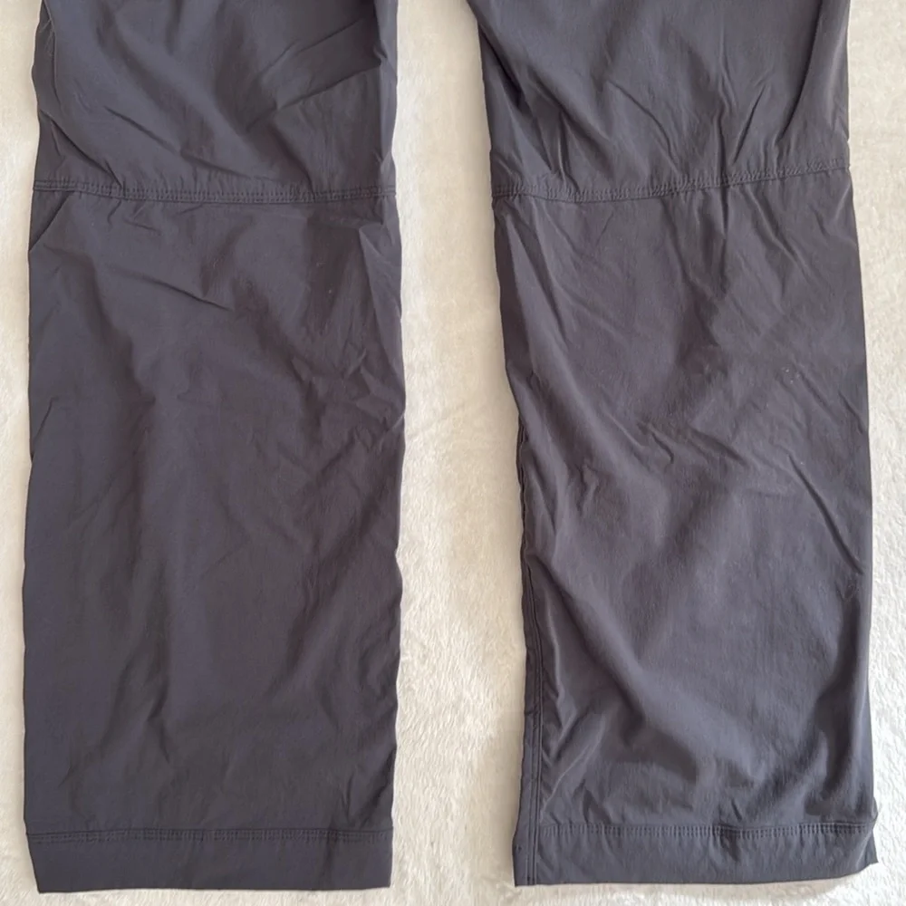 L.L. Bean | Conway Straight Leg Nylon Outdoor Hiking Pants 284229 Gray (10) - Picture 13 of 15